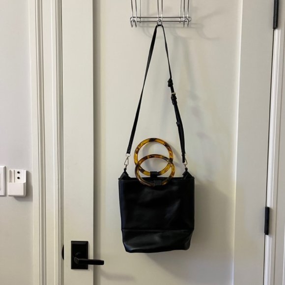 Street Level Black Leather Purse with Removable Strap and Tortoise Shell Handles - Picture 1 of 9